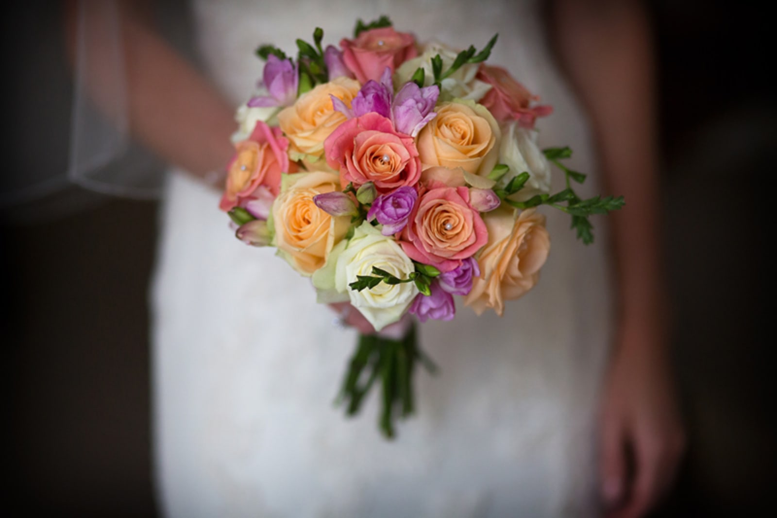 South East | Buckinghamshire | Maidenhead | Summer | Classic | Elegant | Blue | Pastels | Country House | Real Wedding | Guy Hearn Photography #Bridebook #RealWedding #WeddingIdeas Bridebook.co.uk 