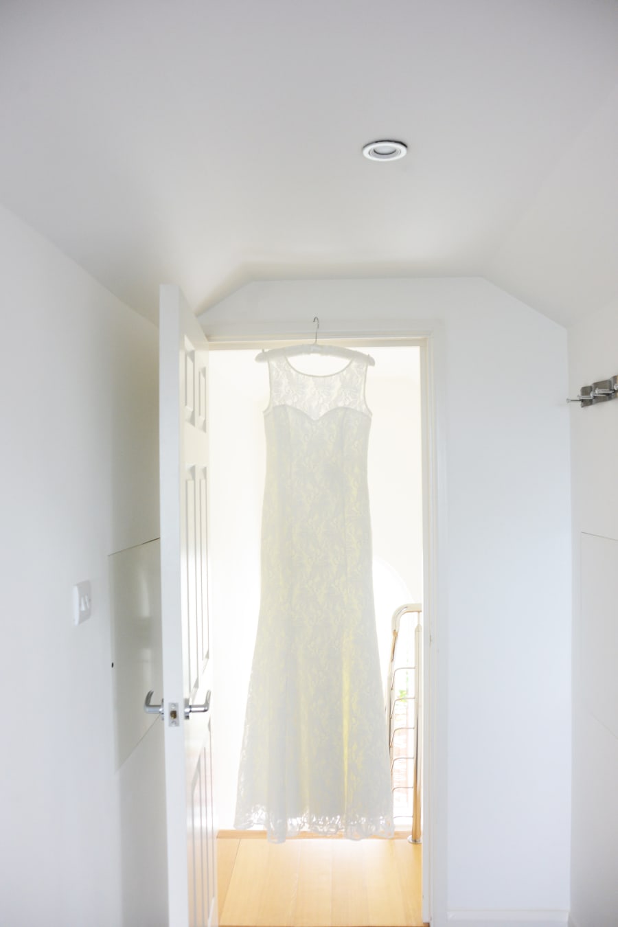 South West | Cornwall | Porthtowan | Autumn | Coastal | DIY | Blue | White | Bar | Real Wedding | Helen Court Photography #Bridebook #RealWedding #WeddingIdeas Bridebook.co.uk