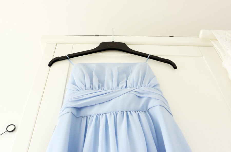 South West | Cornwall | Porthtowan | Autumn | Coastal | DIY | Blue | White | Bar | Real Wedding | Helen Court Photography #Bridebook #RealWedding #WeddingIdeas Bridebook.co.uk