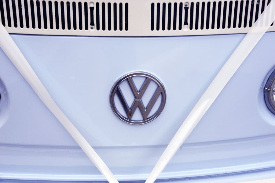 South West | Cornwall | Porthtowan | Autumn | Coastal | DIY | Blue | White | Bar | Real Wedding | Helen Court Photography #Bridebook #RealWedding #WeddingIdeas Bridebook.co.uk