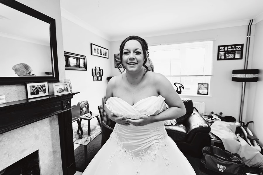 South West | Dorset | Poole | Spring | Coastal | Classic | Navy | White | Hotel | Real Wedding | Jennie Franklin #Bridebook #RealWedding #WeddingIdeas Bridebook.co.uk