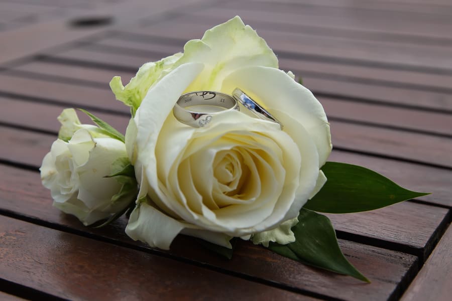 South West | Dorset | Poole | Spring | Coastal | Classic | Navy | White | Hotel | Real Wedding | Jennie Franklin #Bridebook #RealWedding #WeddingIdeas Bridebook.co.uk