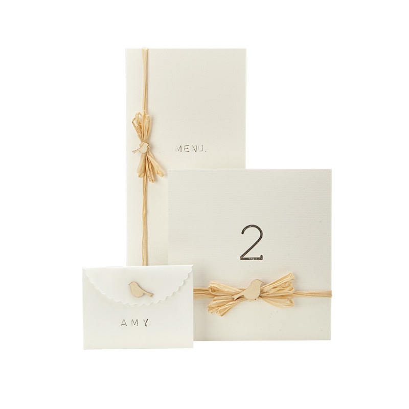 Bridebook.co.uk-Papteterie-Eugénie-wedding-stationery-seasonal-theme