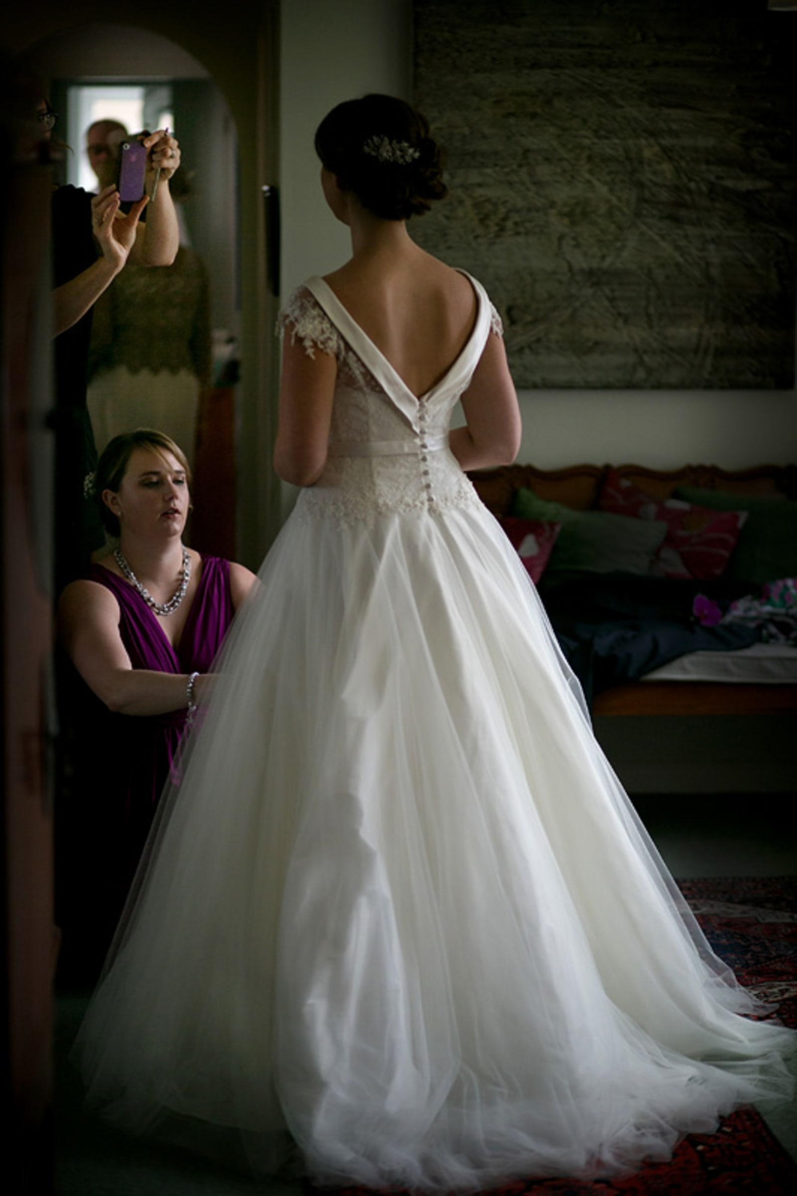 South East | Buckinghamshire | Great Hampden | Summer | Classic | Purple | Plum | Country House | Real Wedding | Guy Hearn Photography #Bridebook #RealWedding #WeddingIdeas Bridebook.co.uk