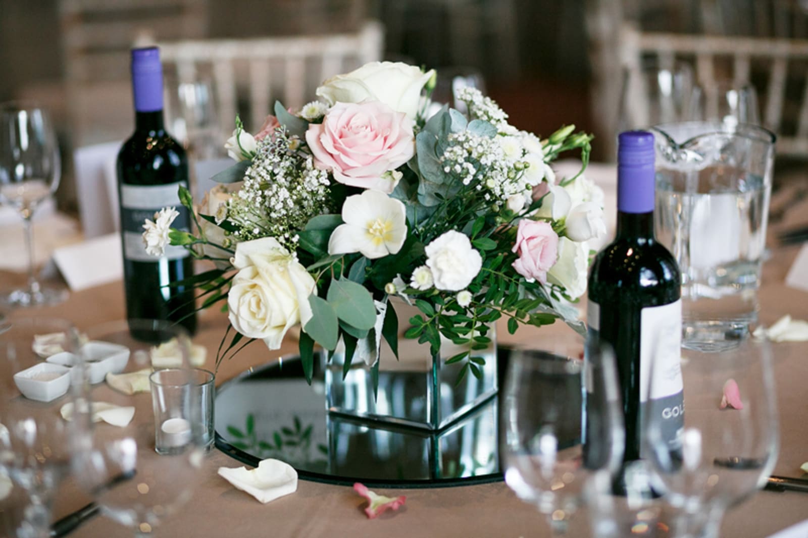 South East | Buckinghamshire | Maidenhead | Autumn | Classic | Neutrals | Pink | Country House | Real Wedding | Guy Hearn Photography #Bridebook #RealWedding #WeddingIdeas Bridebook.co.uk