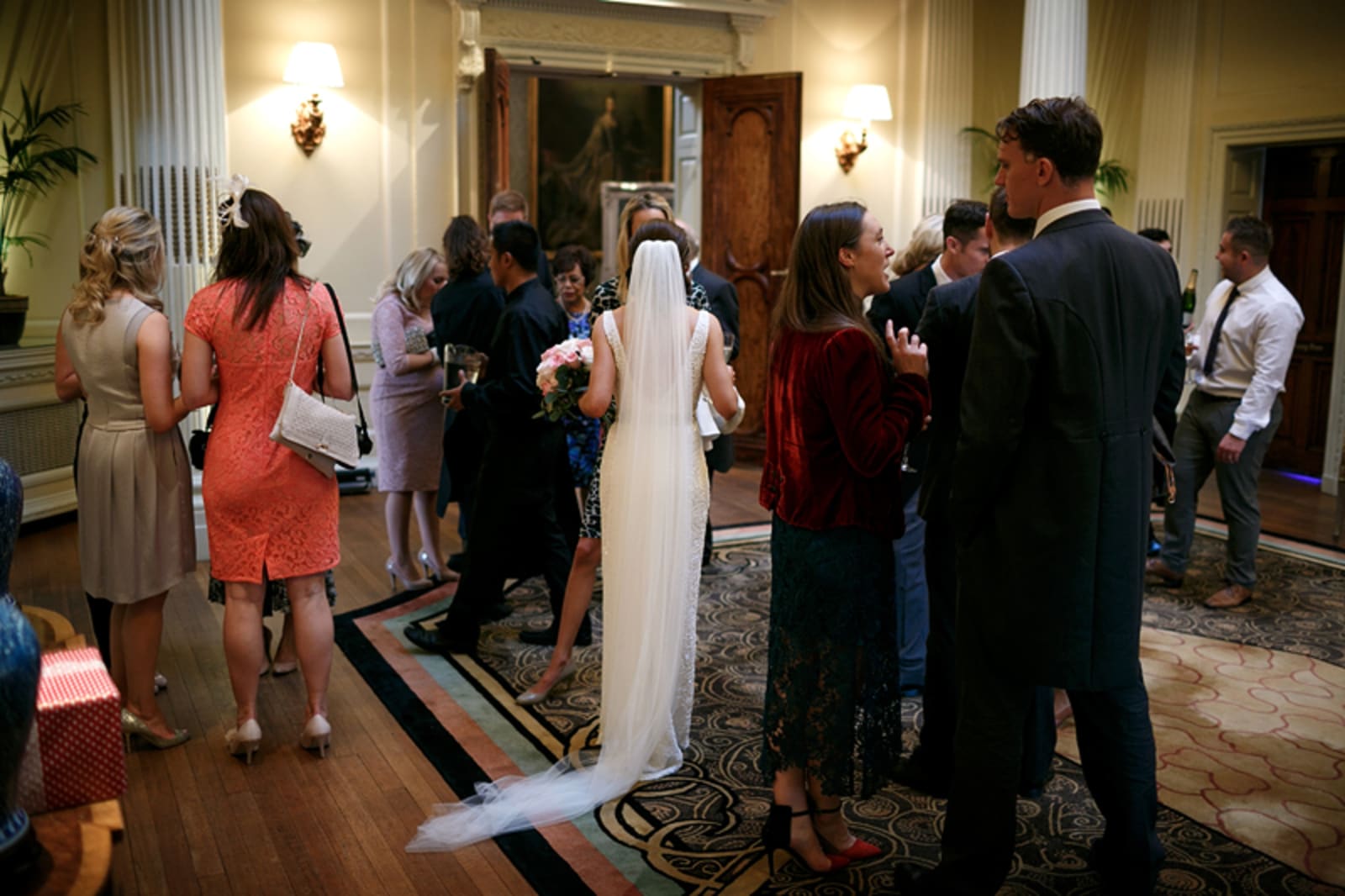 South East | Buckinghamshire | Maidenhead | Autumn | Classic | Neutrals | Pink | Country House | Real Wedding | Guy Hearn Photography #Bridebook #RealWedding #WeddingIdeas Bridebook.co.uk
