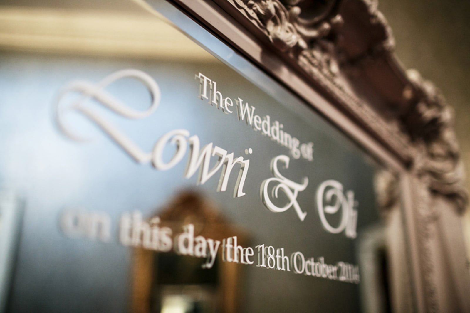 South East | Buckinghamshire | Maidenhead | Autumn | Classic | Neutrals | Pink | Country House | Real Wedding | Guy Hearn Photography #Bridebook #RealWedding #WeddingIdeas Bridebook.co.uk