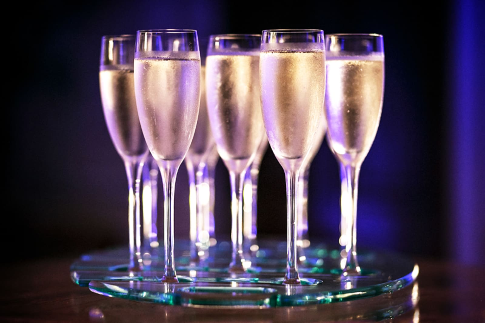 South East | Buckinghamshire | Maidenhead | Autumn | Classic | Neutrals | Pink | Country House | Real Wedding | Guy Hearn Photography #Bridebook #RealWedding #WeddingIdeas Bridebook.co.uk