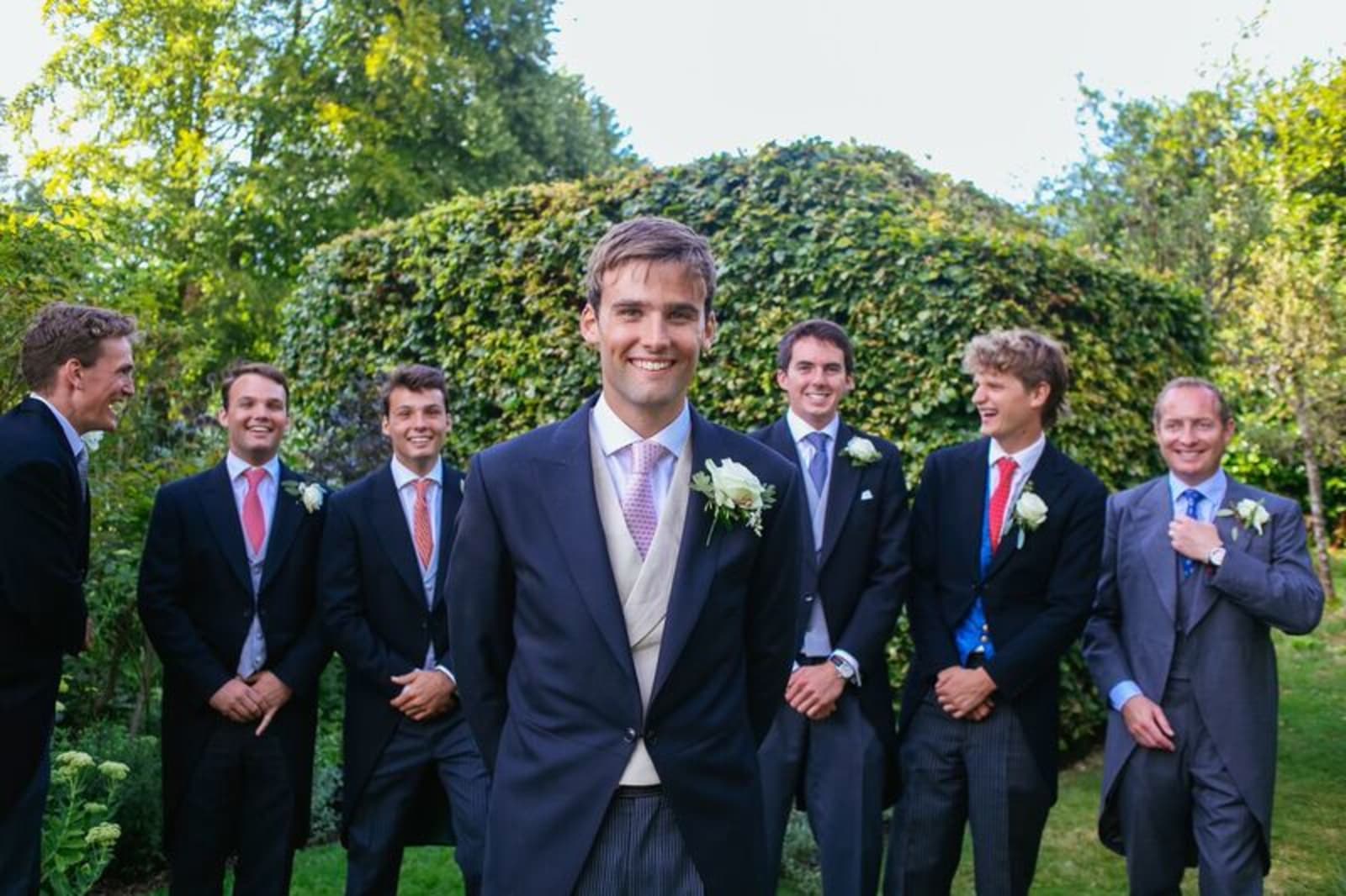 Summer | Country | Garden | Neutrals | Gold | Marquee | Real Wedding | Haijley Photography #Bridebook #RealWedding #WeddingIdeas Bridebook.co.uk