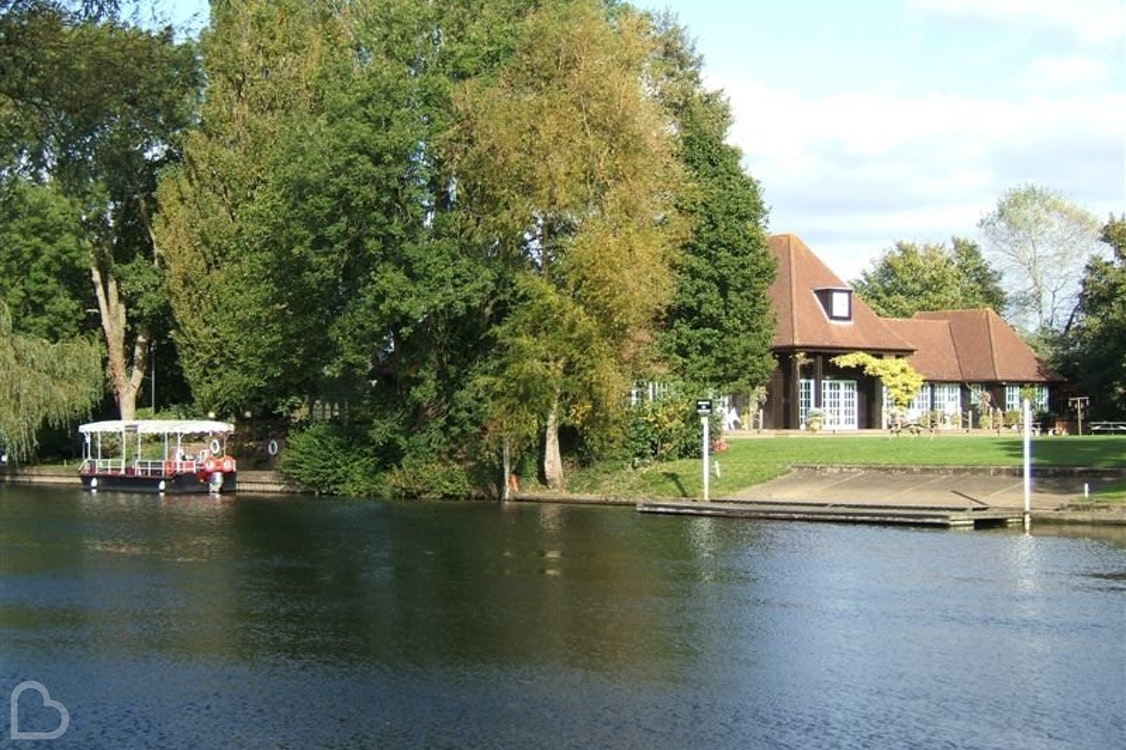 Bridebook.co.uk Queen's Eyot