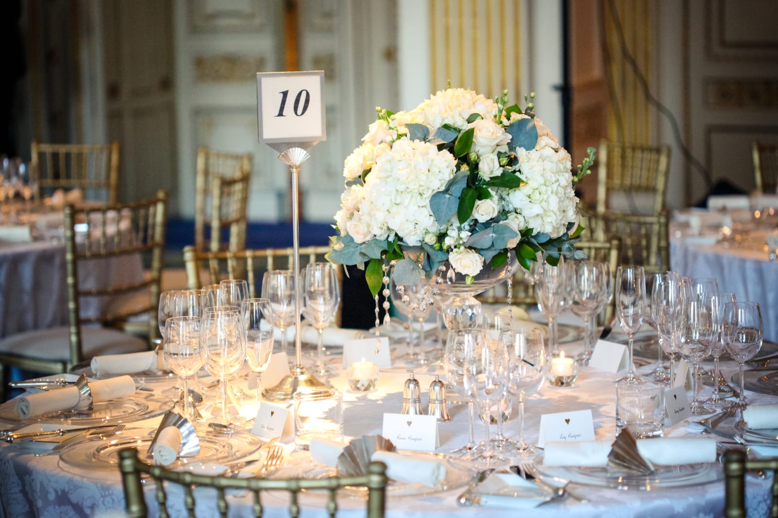 South East | Greater London | London | Autumn | Classic | Elegant | White | Gold | City Hotel | Real Wedding | Hajley Photography #Bridebook #RealWedding #WeddingIdeas Bridebook.co.uk 