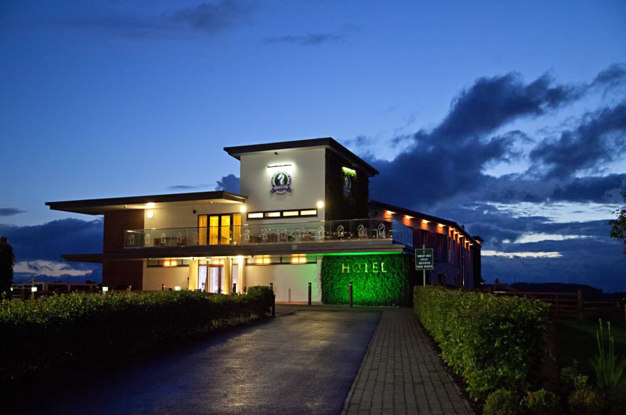 Scotland | Renfrewshire | Bishopton | Autumn | Classic | Modern | Blue | Cream | Country Club | Real Wedding | Sheila Galvin #Bridebook #RealWedding #WeddingIdeas Bridebook.co.uk