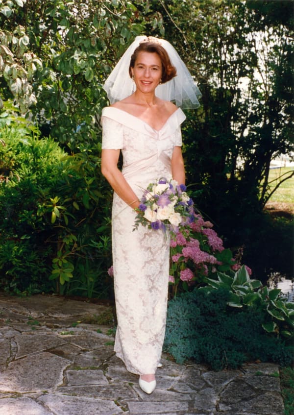 bridebook.co.uk-louise-selby-on-her-wedding-day