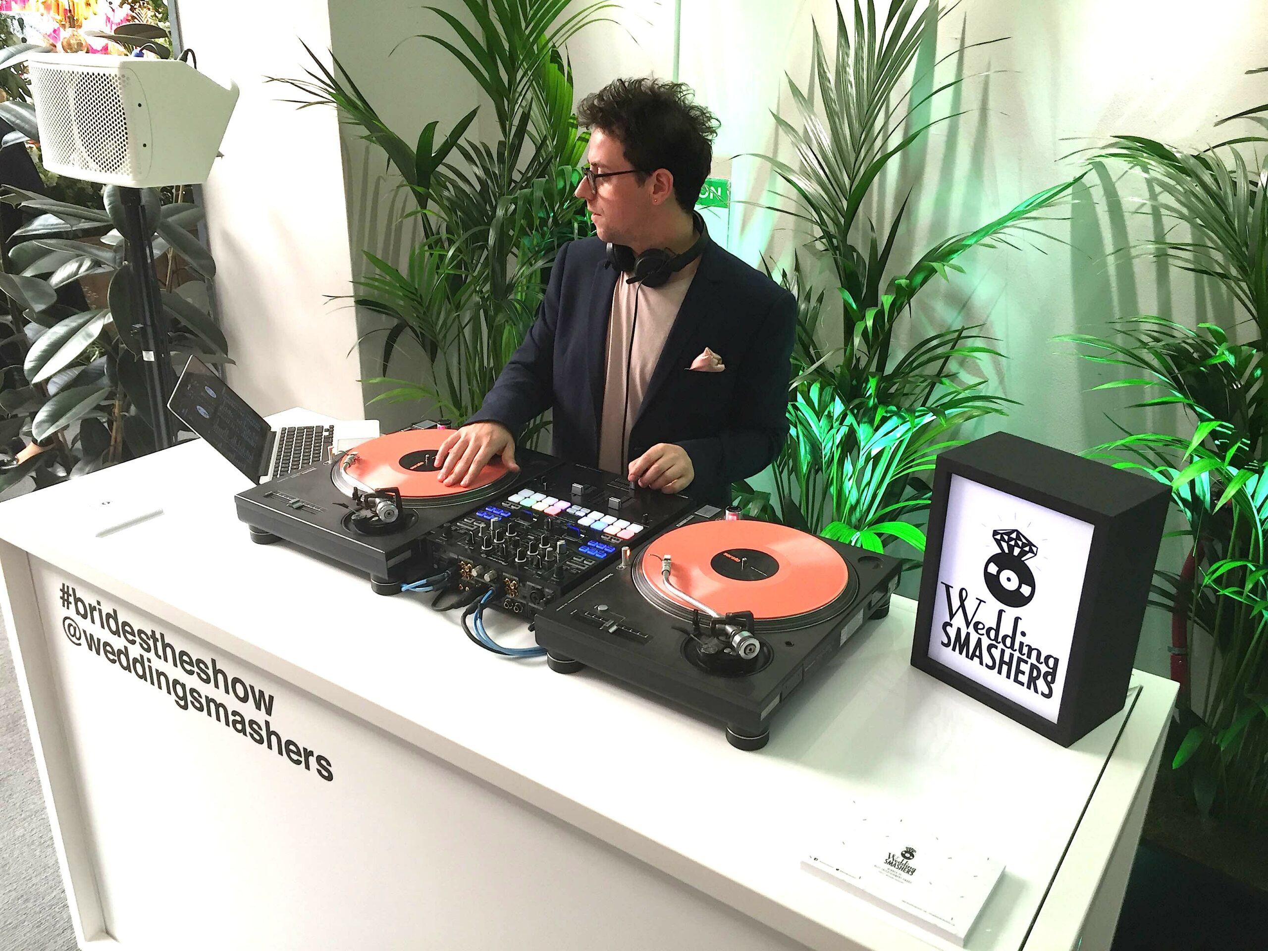 Bridebook.co.uk wedding dj at the Brides show