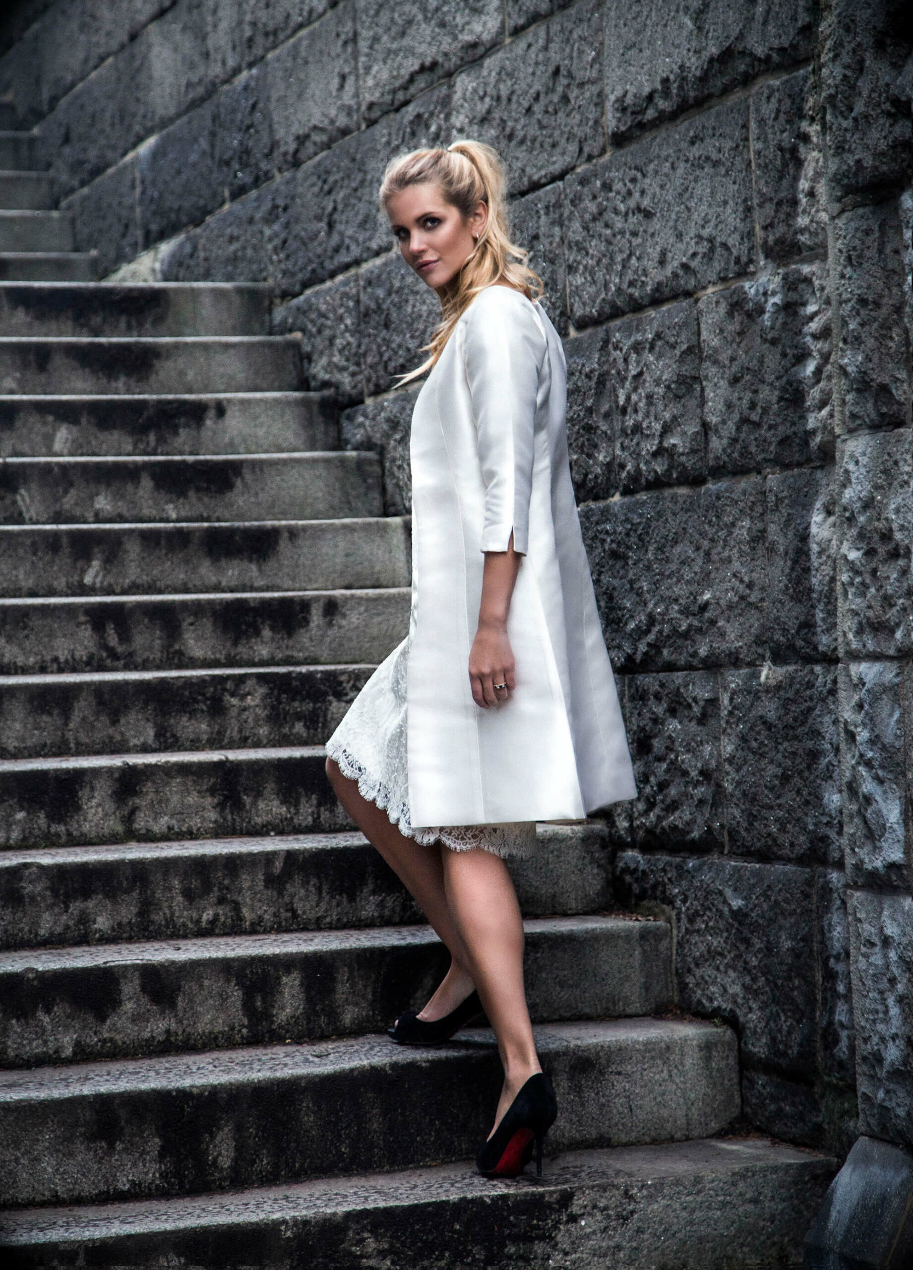 bridebook.co.uk Louise Selby's Snapdragon Coat