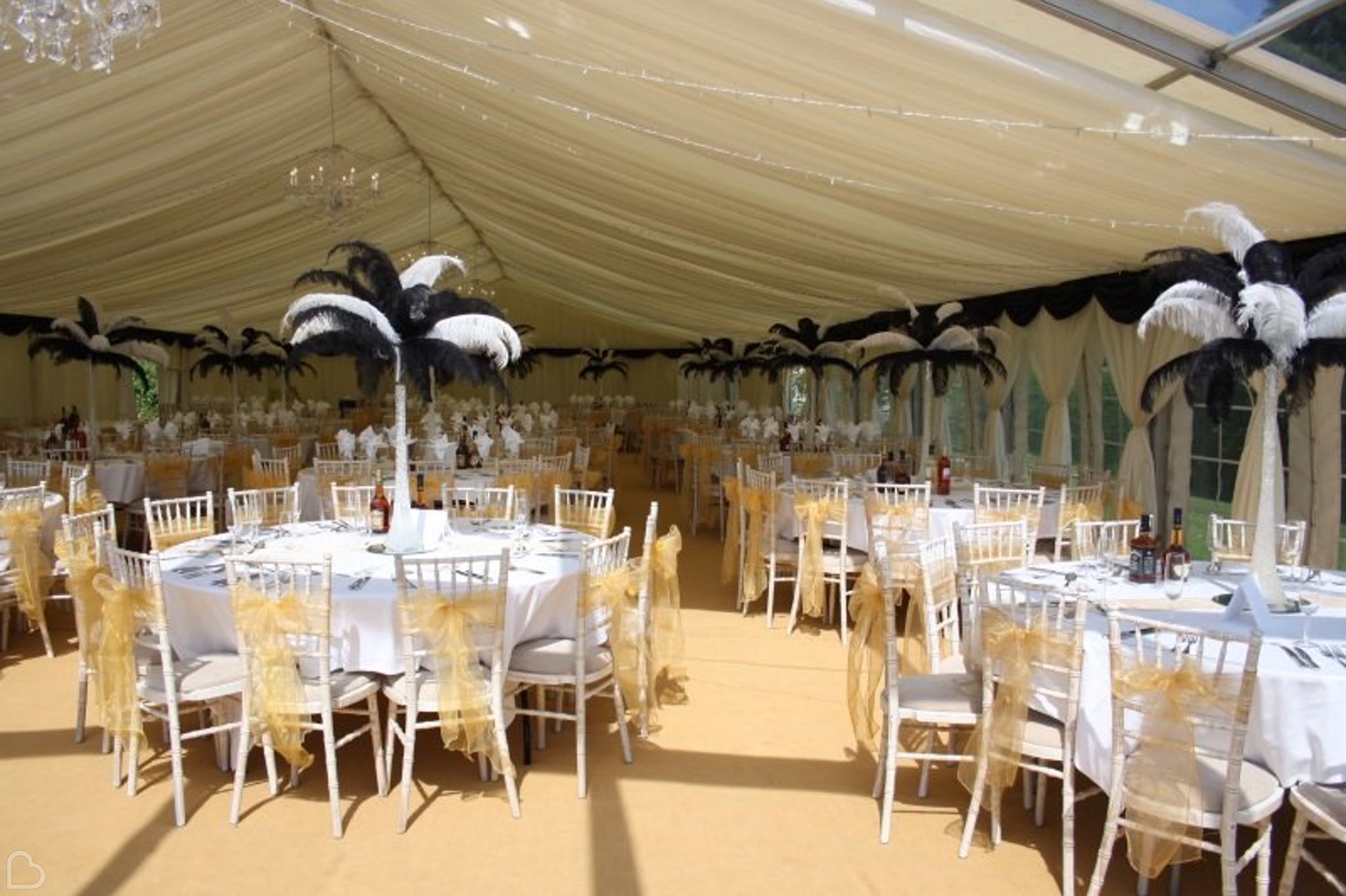 honnigton farm, a barn venue to tie the knot