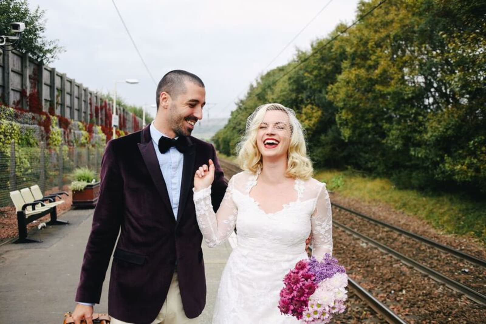 Scotland | Lanarkshire | Glasgow  | Autumn | Coastal | Outdoor | Vintage | Purple | Red | Castle | Real Wedding | Hajley Photography #Bridebook #RealWedding #WeddingIdeas Bridebook.co.uk 