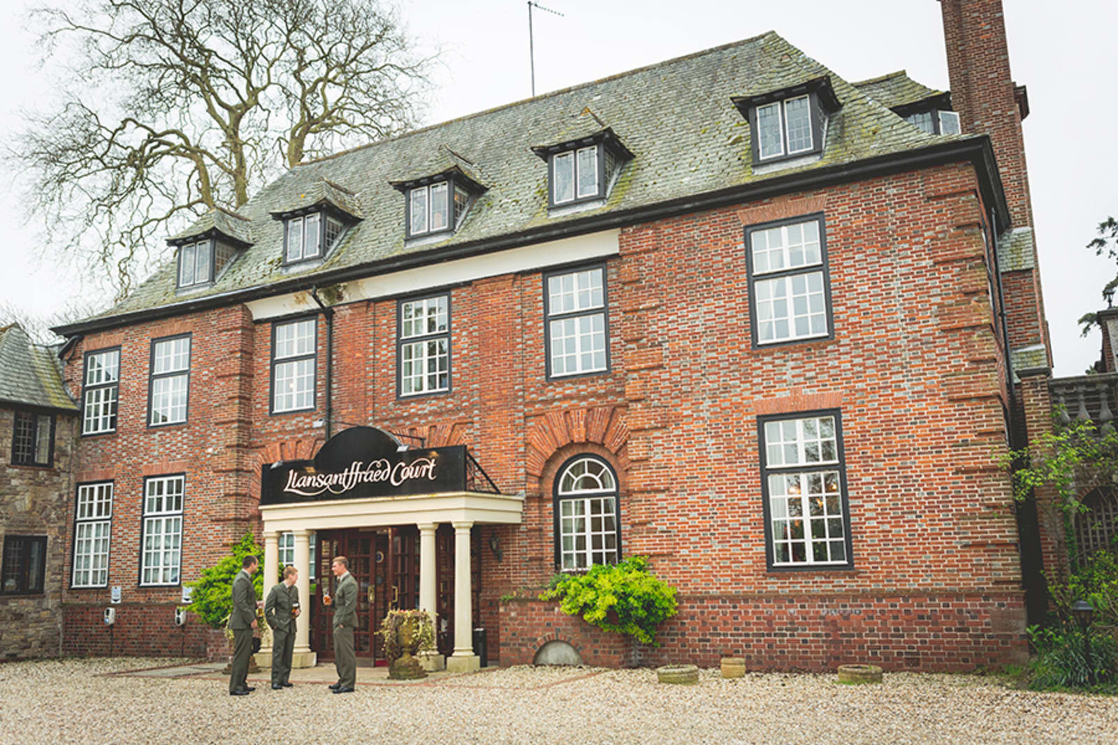 Abergavenny | Scotland | Monmouthshire | Abergavenny | Summer | Classic | Military | Yellow | Manor House | Real Wedding | Art By Design Photography #Bridebook #RealWedding #WeddingIdeas Bridebook.co.uk