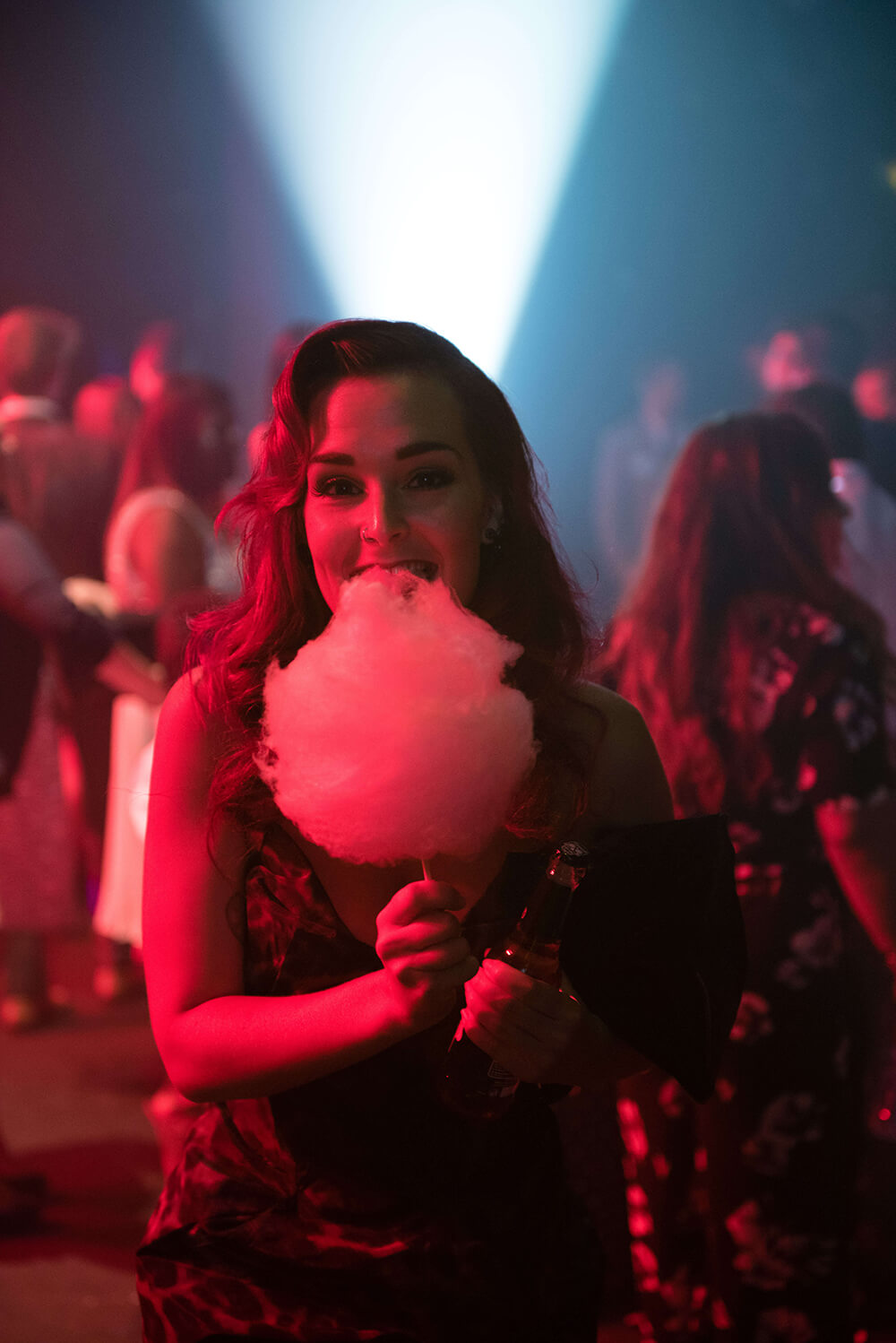 Bridebook.co.uk Cotton Candy On Dancefloor