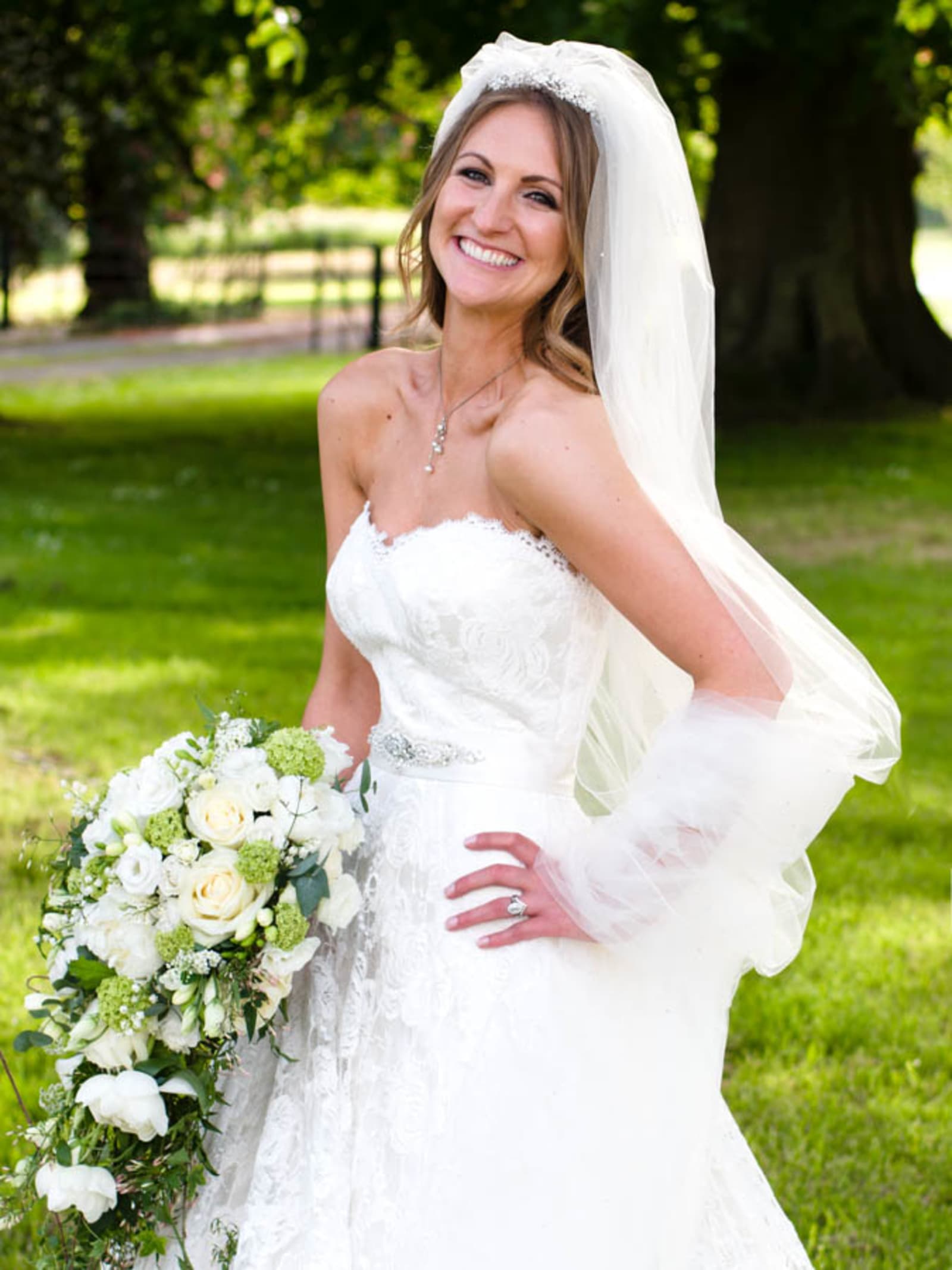 South West | Somerset | Frome | Summer | Classic | Outdoor | Blue | White | Country House | Real Wedding | Chris Giles Photography #Bridebook #RealWedding #WeddingIdeas Bridebook.co.uk