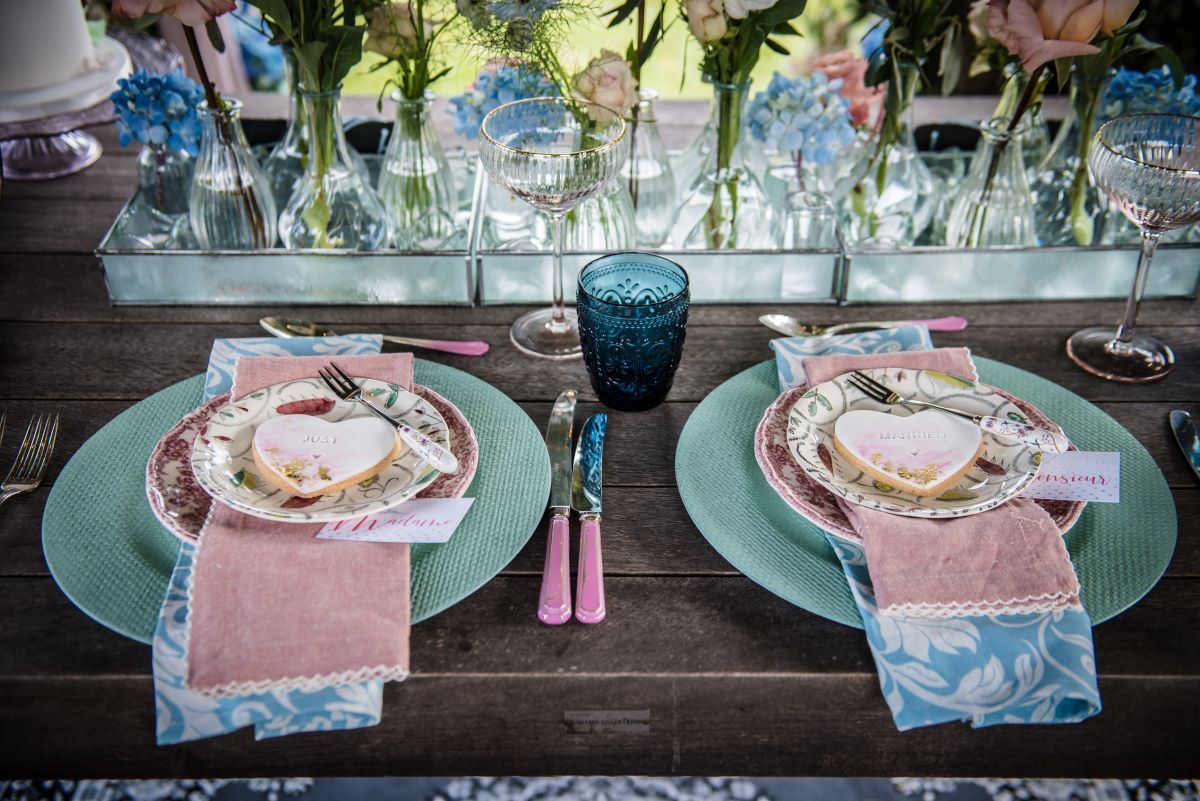 This image has an empty alt attribute; its file name is eYrhOVAw.jpg