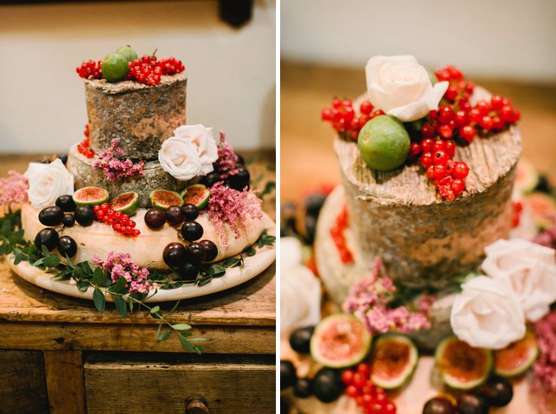 Bridebook.co.uk- three layer cheese cake with berries and white roses