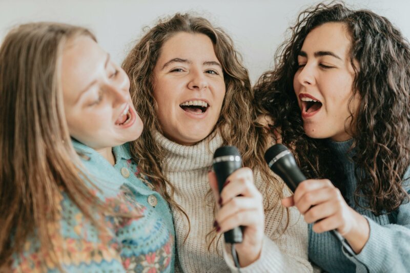 Women singing