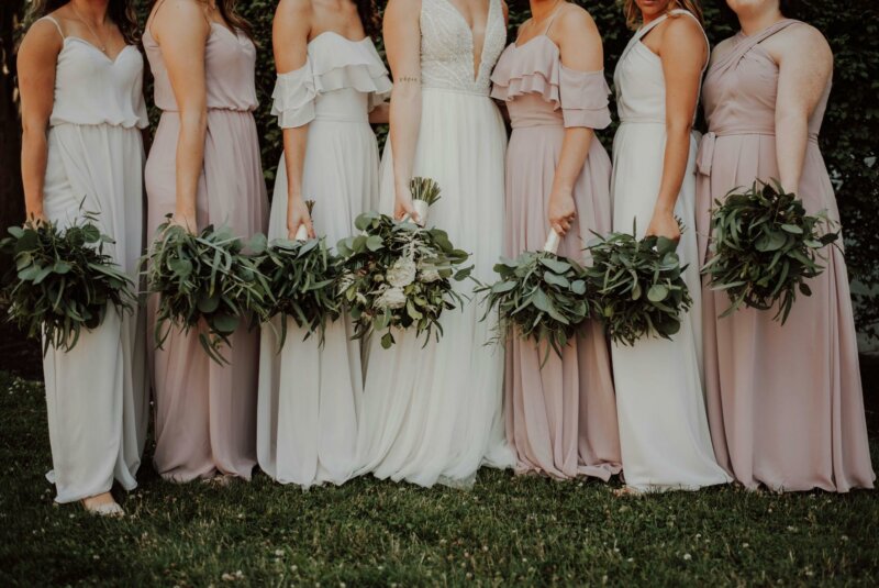 Bridesmaids and bride with bouquets