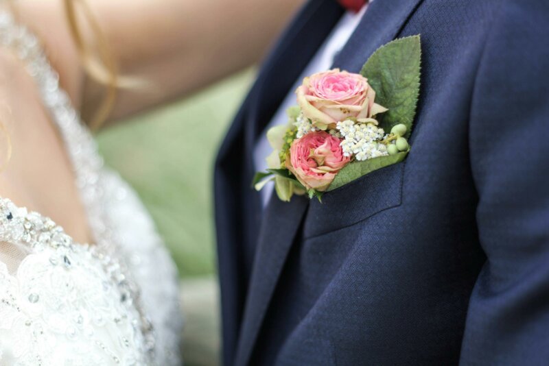 Boutonnière on groom