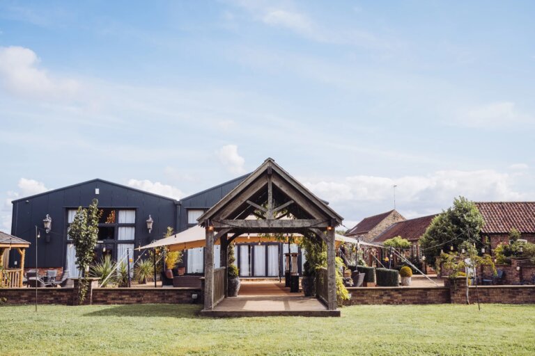 Bunny Hill Weddings (1)